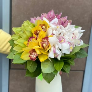 Букет «Солнышко» из орхидей