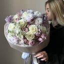 Букет лавандовый из роз и эустом