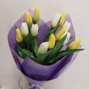 Букет «15 белых и жёлтых тюльпанов»