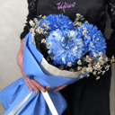 Букет «Магнум с танацетумом» из хризантем и ромашек