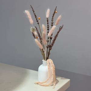 Композиция сухоцветов на стол