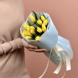 Букет «Солнечное настроение» из тюльпанов