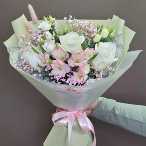 Букет «Розы и альстромерия Нежный взгляд»