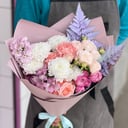 Букет «Романтичное начало» из роз и хризантем