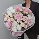 Шикарный круглый букет из роз и хризантем