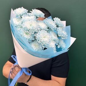 Букет «Голубая кустовая хризантема»