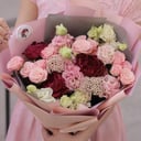 Букет «Роскошный» из роз и эустом