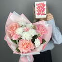 Сборный букет с розой