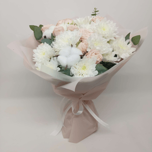 Букет из роз и хризантемы Кристина