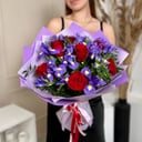 Букет «Великолепная» из ирисов и роз