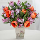 Букет «Грация» из тюльпанов и альстромерий