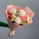 Букет «Мералин» из роз и хризантем