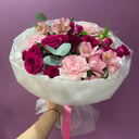 Букет цветов Признание из роз и альстромерий