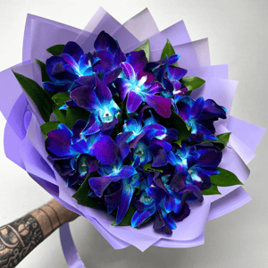 Букет «Орхидея Космос M»