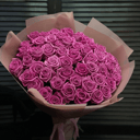 Букет из 51 розовой розы 60 см с оформлении