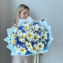 Букет «Васильки и ромашки»