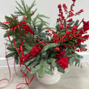 Шляпная коробка с цветами «Новогодняя композиция "Джингл Бэллз"»