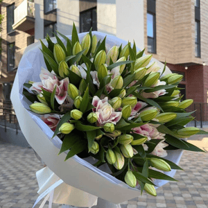 Букет лилий