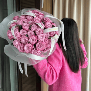 25 роз стильный букет