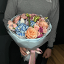 Сборный букет с пионовидной розой