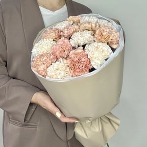 Букет Кофейный крем из гвоздик