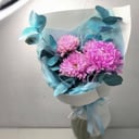 Букет "Мечта" с эвкалиптом из хризантем