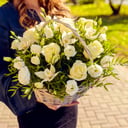 Лето в корзинке, делюкс из роз и орхидей