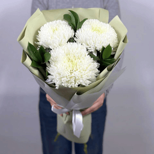 Букет «Живой ритм» из хризантем