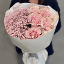 Букет «Французские пудровые розы с гипсофилой»