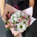 Букет 3 хризантемы и 3 альстромерии микс