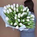 Букет из 51 белого тюльпана
