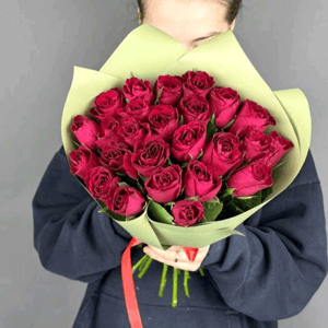 Монобукет из красных кенийских роз