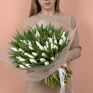 Букет «Белоснежная ода» из тюльпанов