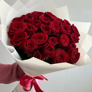 Букет красных роз